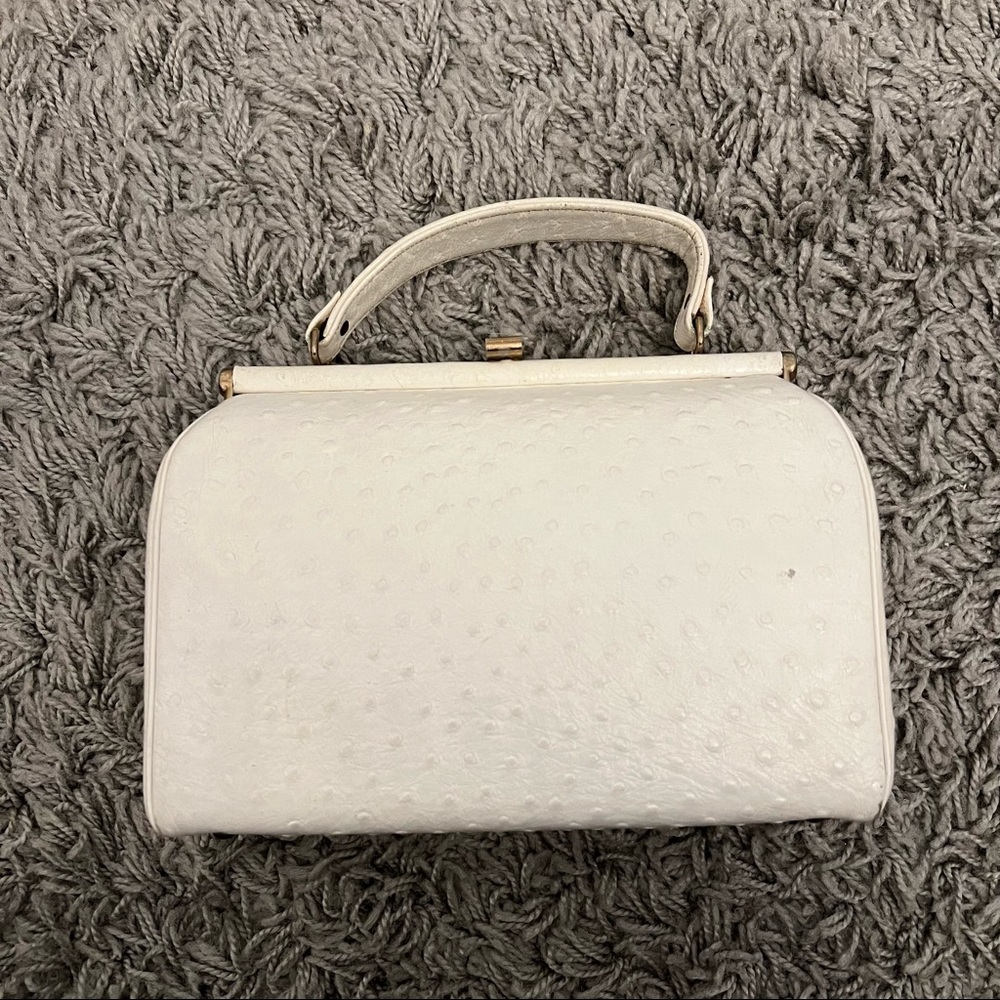 Vintage Dobbie Bags White Purse - Picture 2 of 16